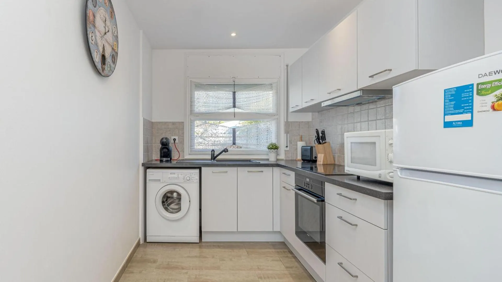 بيت للعطل فيلا Casa Luminosa Con Amplia Terraza En Roses, Cerca De La Playa Y Bien Equipada - Hisp-288-42